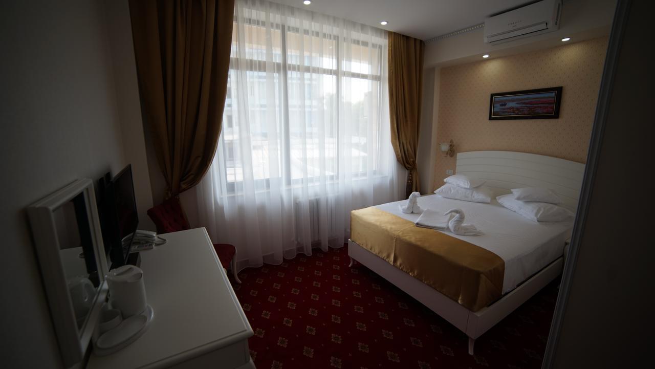Hotel Msr Port 4*