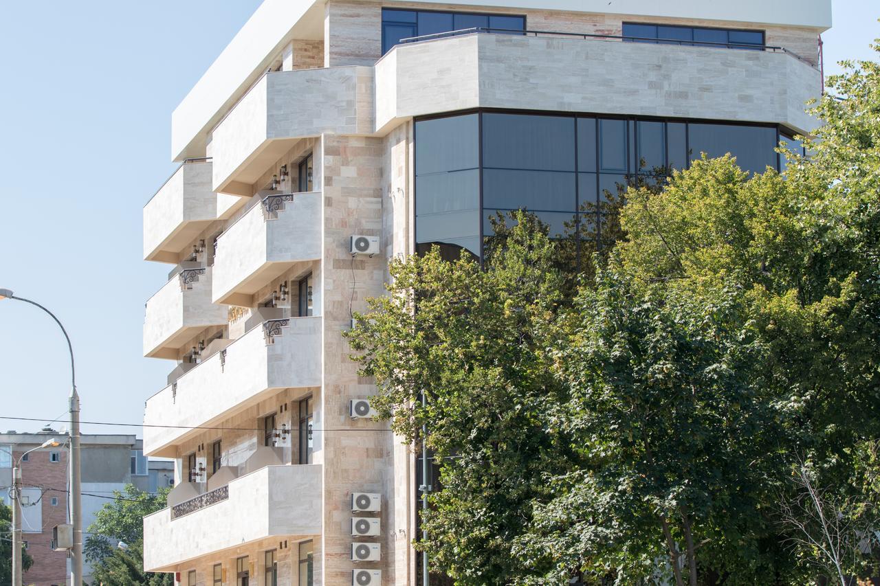 Msr Port Hotel