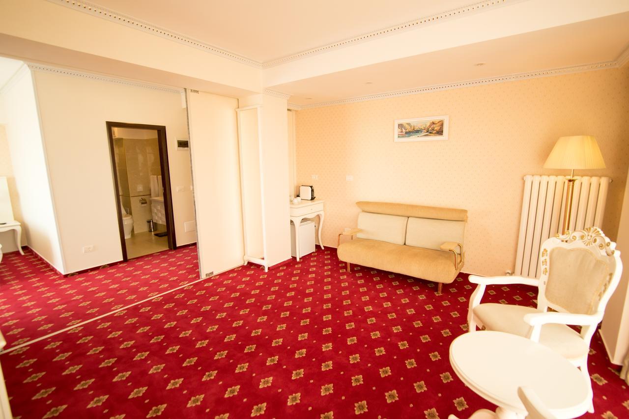 Msr Port Hotel 4*